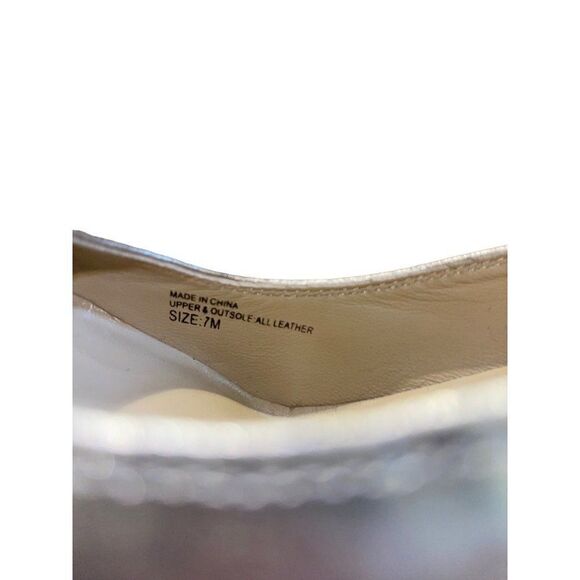 Michael Kors Gold Metallic Leather Pumps With Wooden Heel  Size 7M - Picture 12 of 13